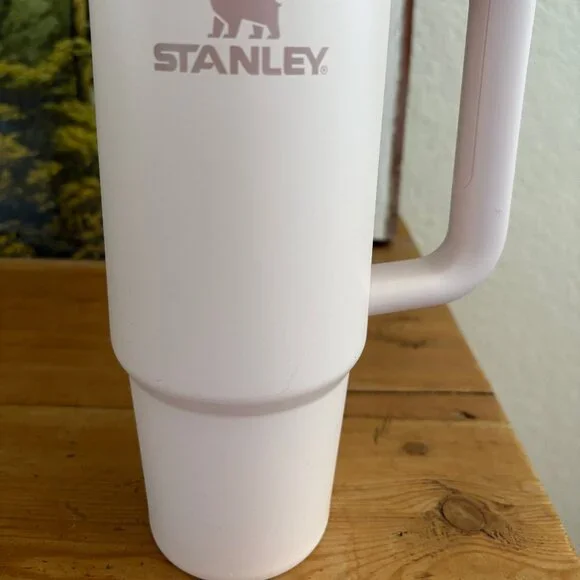 Stanely 30 oz Quencher Water Bottle Rose Quartz - Picture 10 of 12